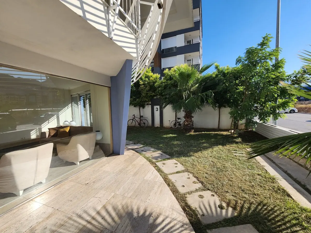 Complex in Konyaalti